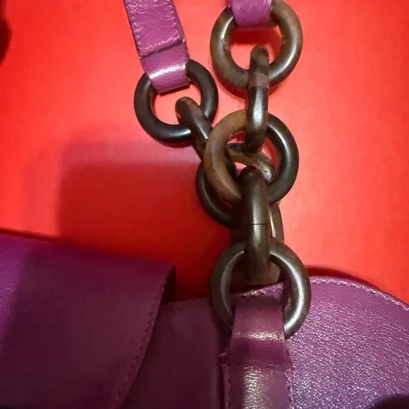 Authentic SALVATORE FERRAGAMO Wooden handles Handbag - Picture 5 of 9